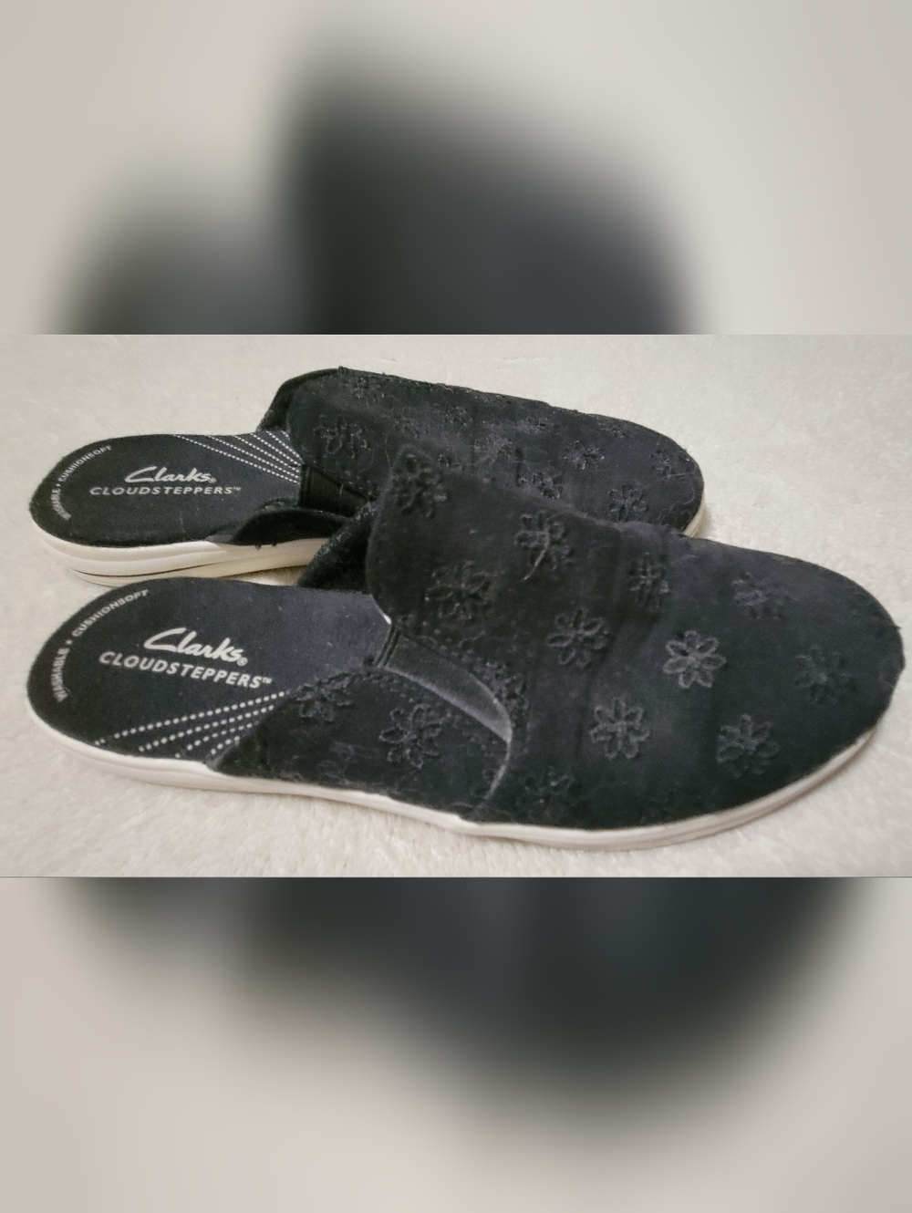 Clarks Cloudsteppers Black Eyelet Cloth Slip-On Mules Size 8.5